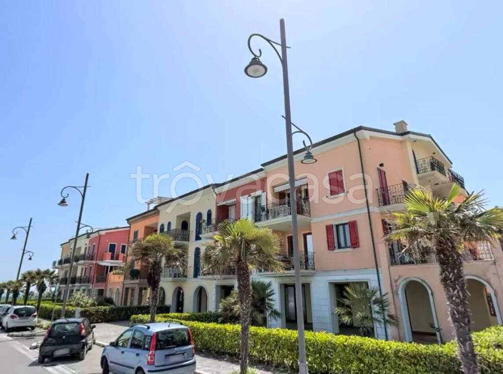 appartamento in vendita a Potenza Picena in zona Porto Potenza Picena