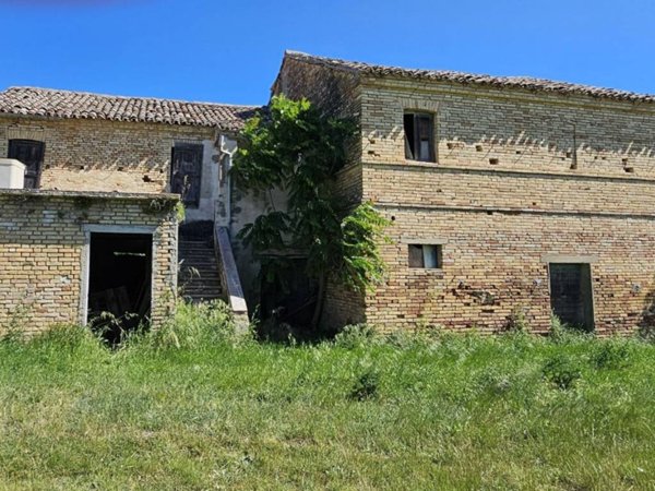casa indipendente in vendita a Potenza Picena