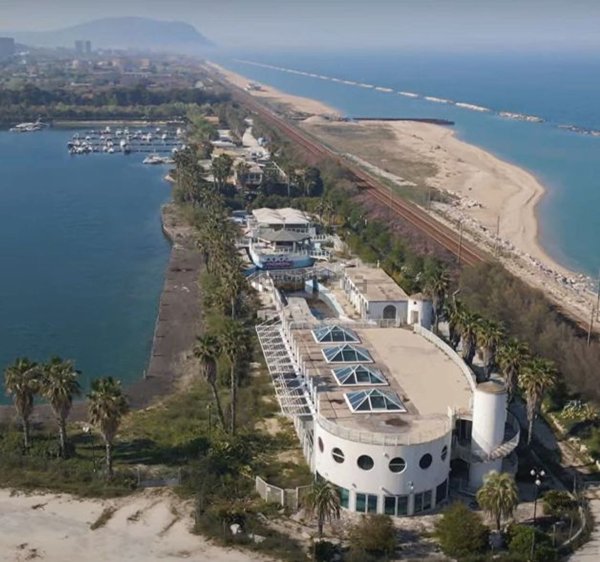 terreno edificabile in vendita a Potenza Picena