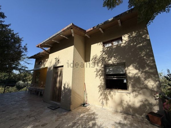 casa indipendente in vendita a Potenza Picena