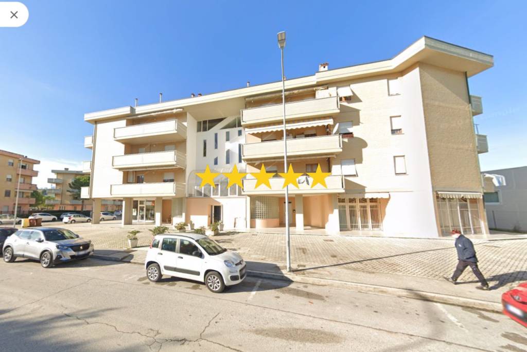 appartamento in vendita a Potenza Picena in zona Porto Potenza Picena