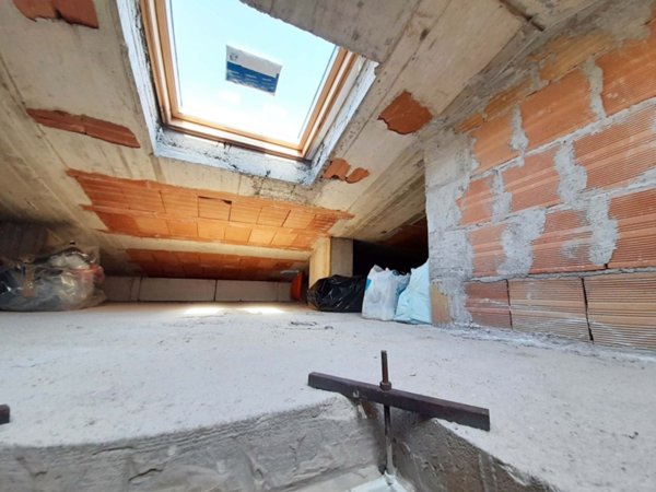 negozio in vendita a Potenza Picena