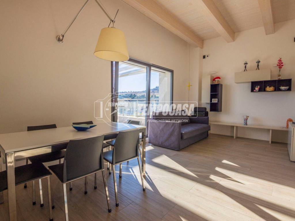 appartamento in vendita a Potenza Picena in zona Porto Potenza Picena