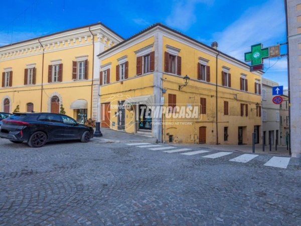 intera palazzina in vendita a Potenza Picena