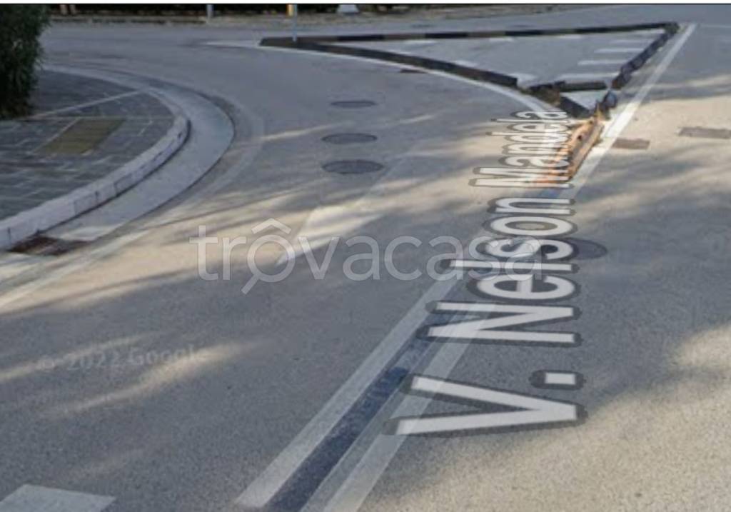 terreno agricolo in vendita a Potenza Picena in zona Porto Potenza Picena