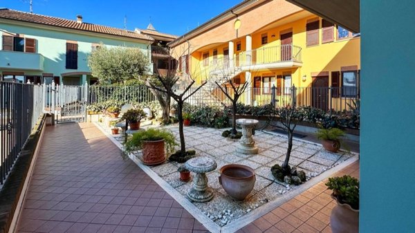 casa indipendente in vendita a Potenza Picena