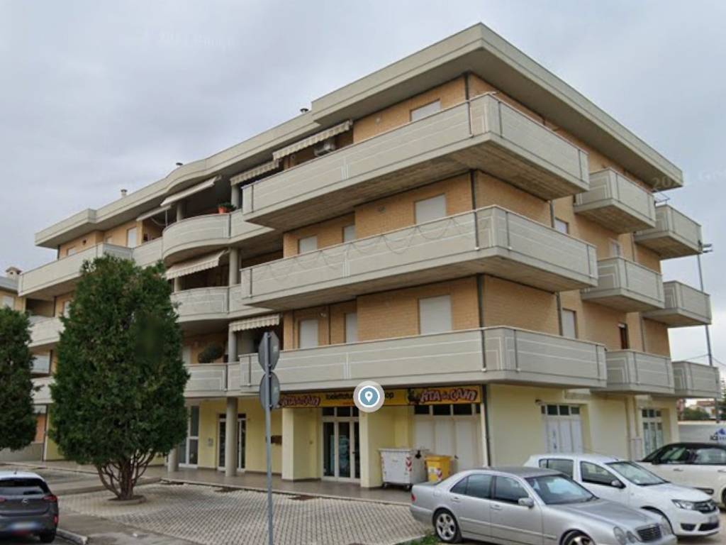 appartamento in vendita a Potenza Picena in zona Porto Potenza Picena