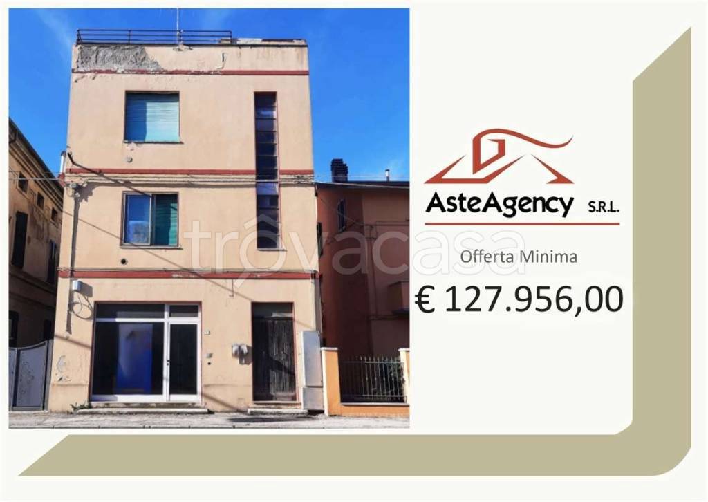 appartamento in vendita a Potenza Picena in zona Porto Potenza Picena