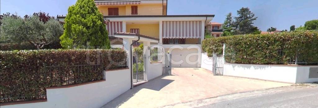 casa indipendente in vendita a Potenza Picena in zona Porto Potenza Picena