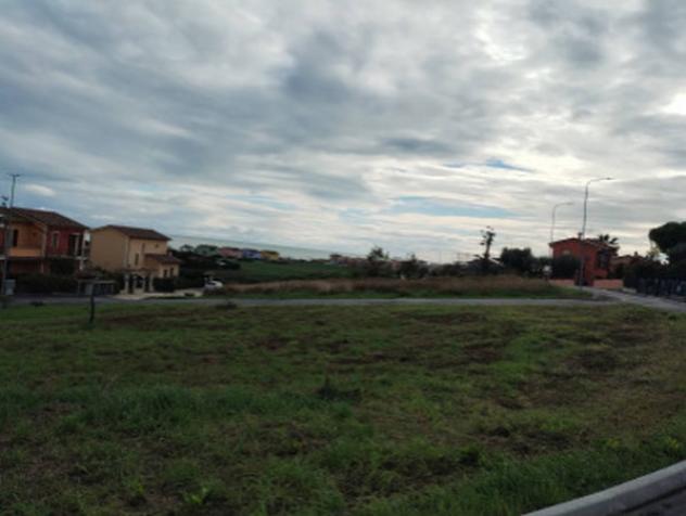 terreno edificabile in vendita a Potenza Picena