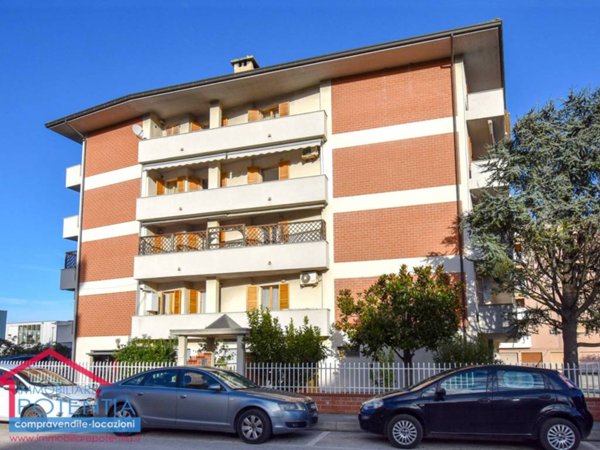 appartamento in vendita a Potenza Picena in zona Porto Potenza Picena