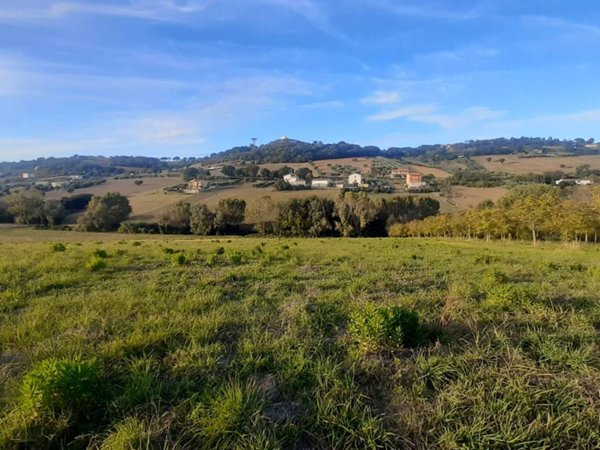 casa indipendente in vendita a Potenza Picena