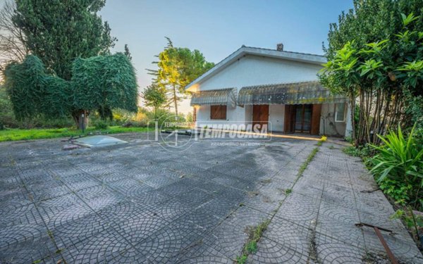 casa indipendente in vendita a Potenza Picena in zona San Girio