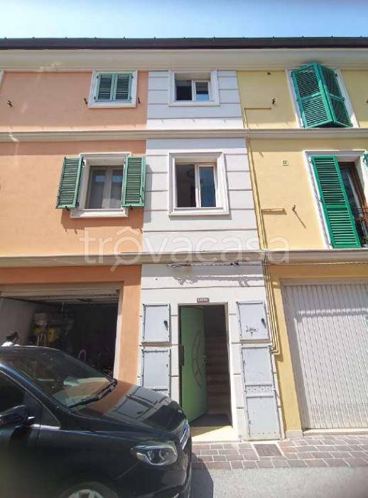 casa indipendente in vendita a Potenza Picena in zona Porto Potenza Picena