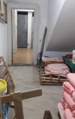 locale commerciale in vendita a Potenza Picena in zona Porto Potenza Picena