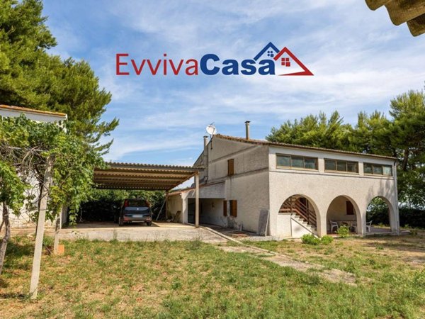 casa indipendente in vendita a Potenza Picena