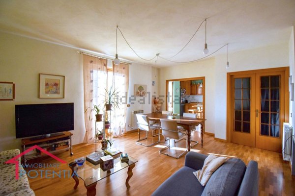 appartamento in vendita a Potenza Picena in zona Porto Potenza Picena