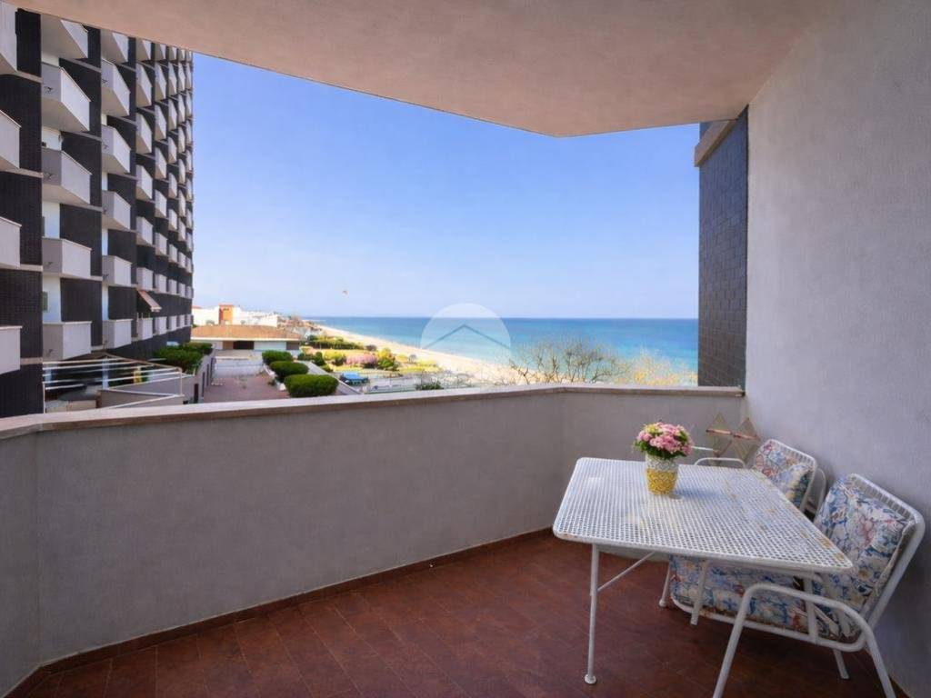 appartamento in vendita a Potenza Picena in zona Porto Potenza Picena