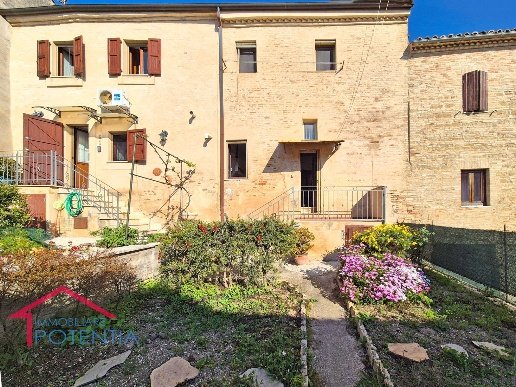 appartamento in vendita a Potenza Picena