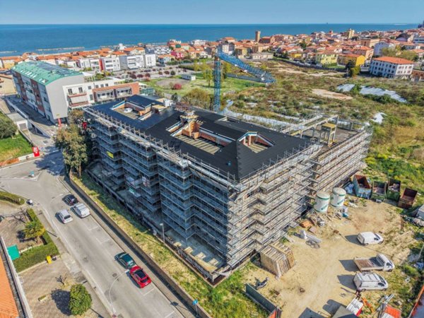 appartamento in vendita a Potenza Picena in zona Porto Potenza Picena
