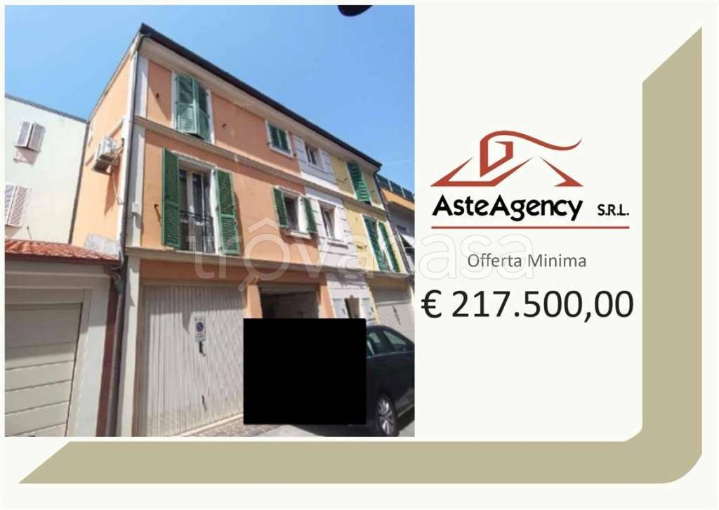 appartamento in vendita a Potenza Picena in zona Porto Potenza Picena