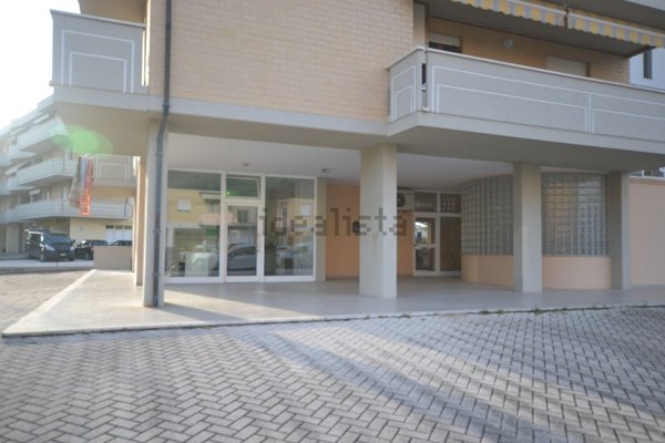 appartamento in vendita a Potenza Picena in zona Porto Potenza Picena