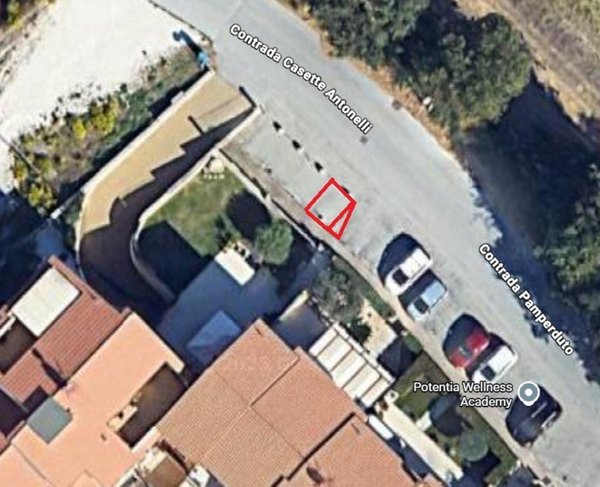 box auto in vendita a Potenza Picena