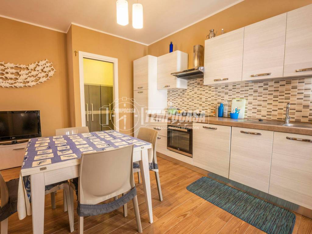 appartamento in vendita a Potenza Picena in zona Porto Potenza Picena