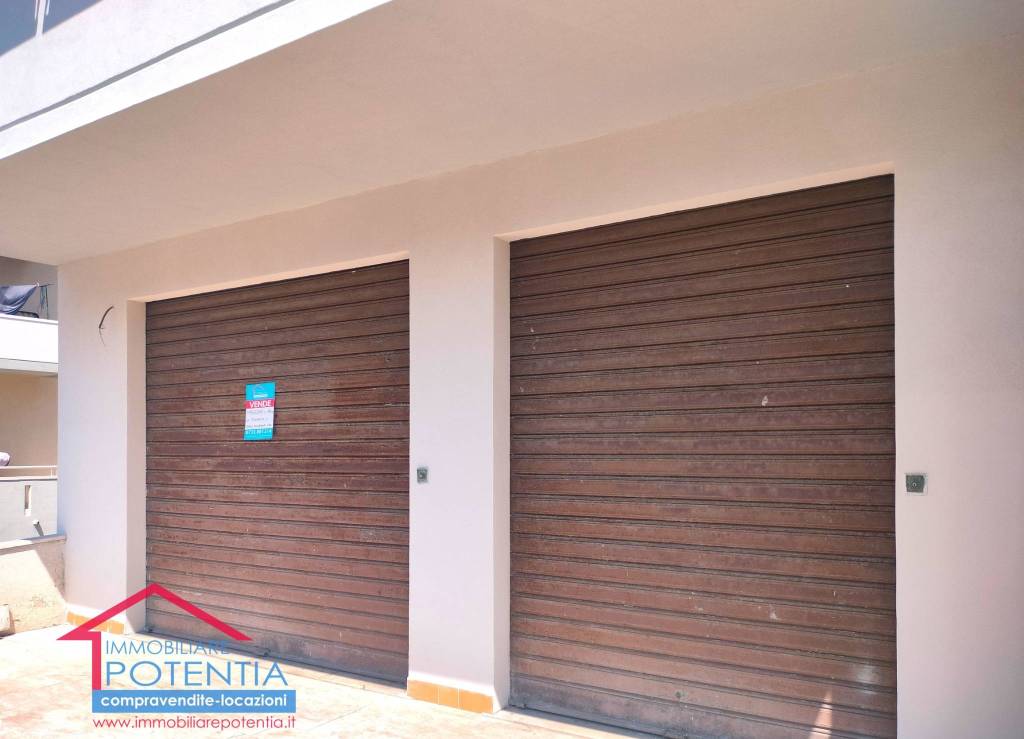 casa indipendente in vendita a Potenza Picena in zona Porto Potenza Picena