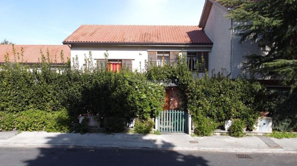 casa indipendente in vendita a Recanati