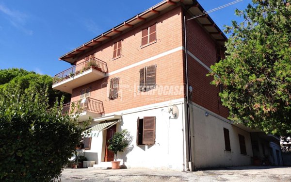 appartamento in vendita a Recanati in zona Le Grazie