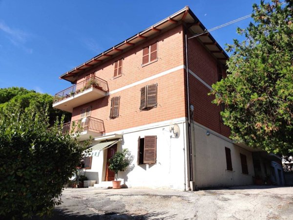 appartamento in vendita a Recanati in zona Le Grazie