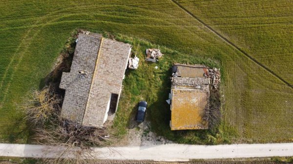 casa indipendente in vendita a Recanati