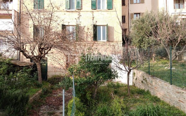 appartamento in vendita a Recanati