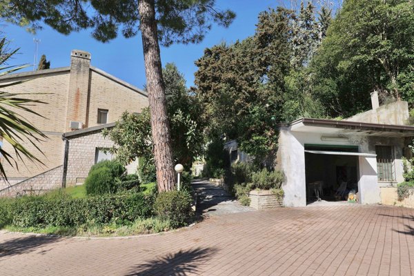 casa semindipendente in vendita a Recanati