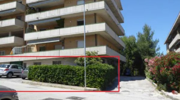 capannone in vendita a Recanati