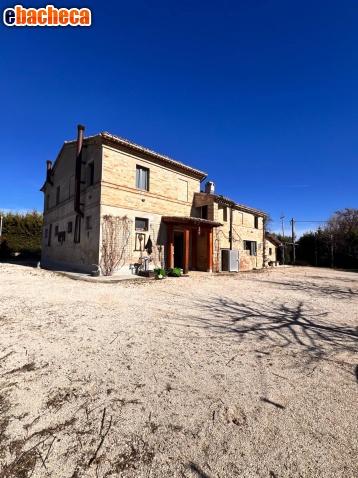 negozio in vendita a Recanati