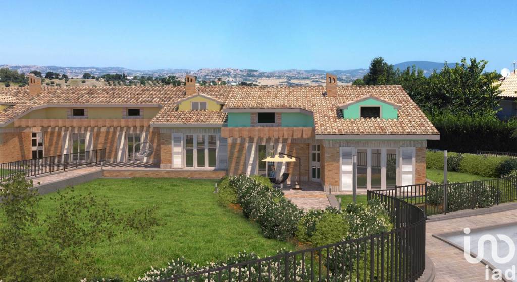 casa indipendente in vendita a Recanati