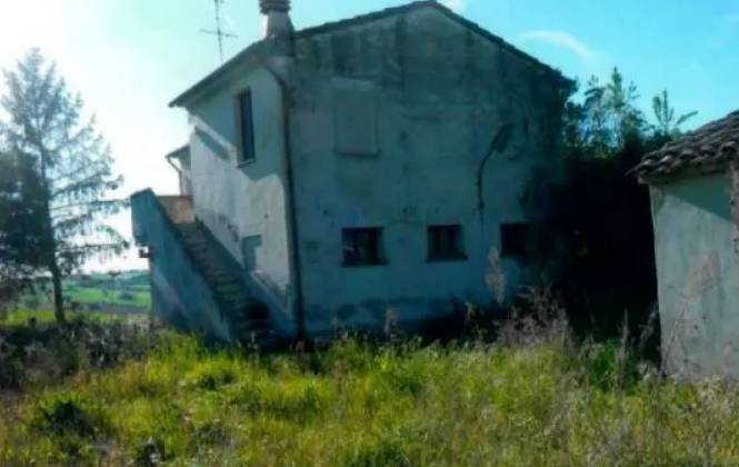 casa indipendente in vendita a Recanati