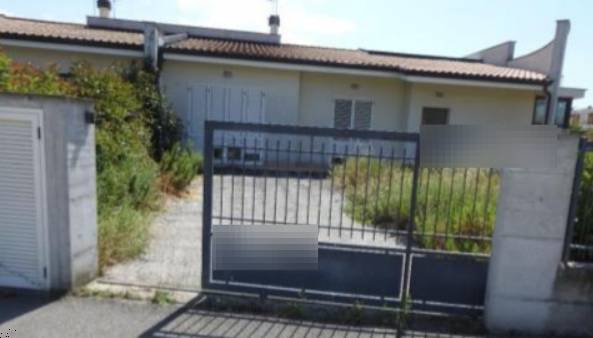 casa indipendente in vendita a Recanati