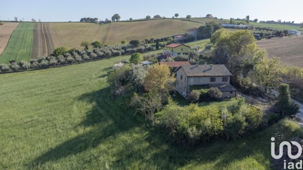casa indipendente in vendita a Recanati