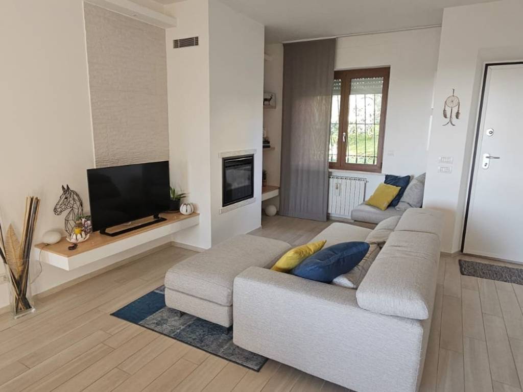 casa indipendente in vendita a Recanati