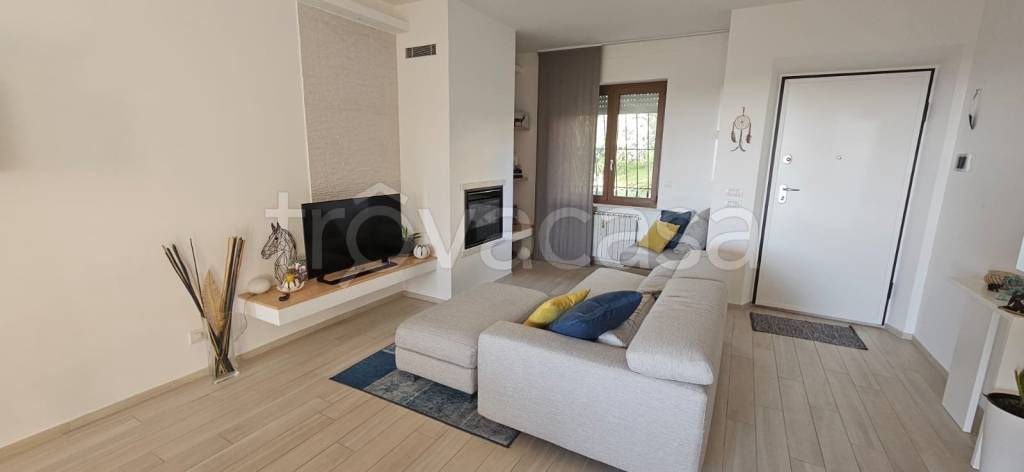 casa indipendente in vendita a Recanati