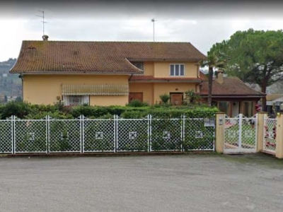 casa indipendente in vendita a Recanati