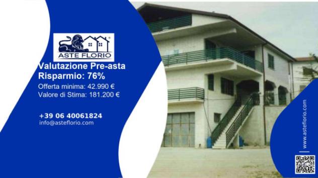 appartamento in vendita a Recanati in zona Santa Lucia