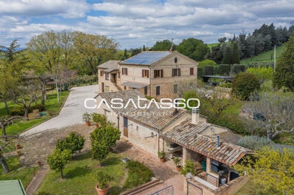 casa indipendente in vendita a Recanati