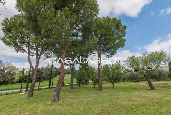 casa indipendente in vendita a Recanati