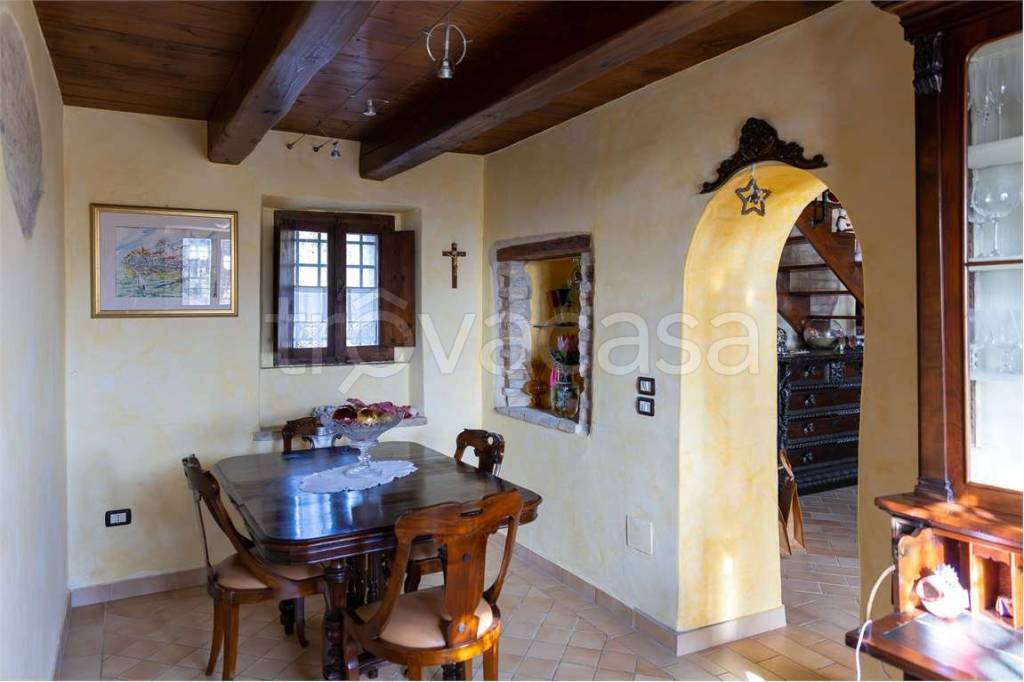 casa indipendente in vendita a Recanati