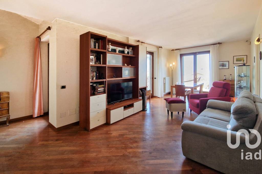 casa indipendente in vendita a Recanati