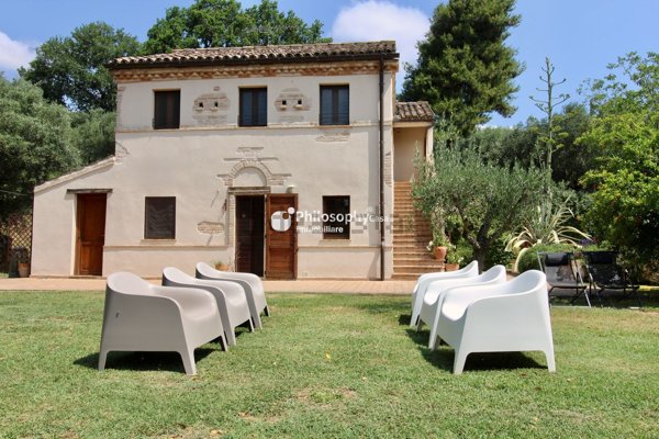 casa indipendente in vendita a Recanati